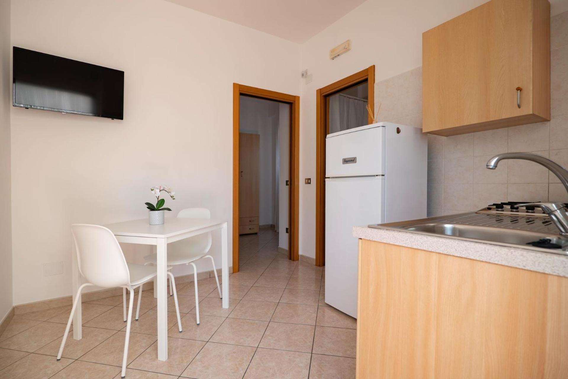 Residence Lido Dei Pini マッティナータ エクステリア 写真